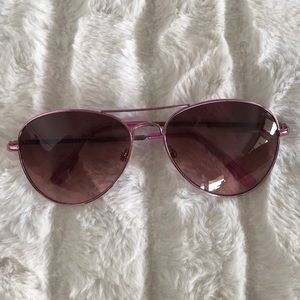 pink sunglasses